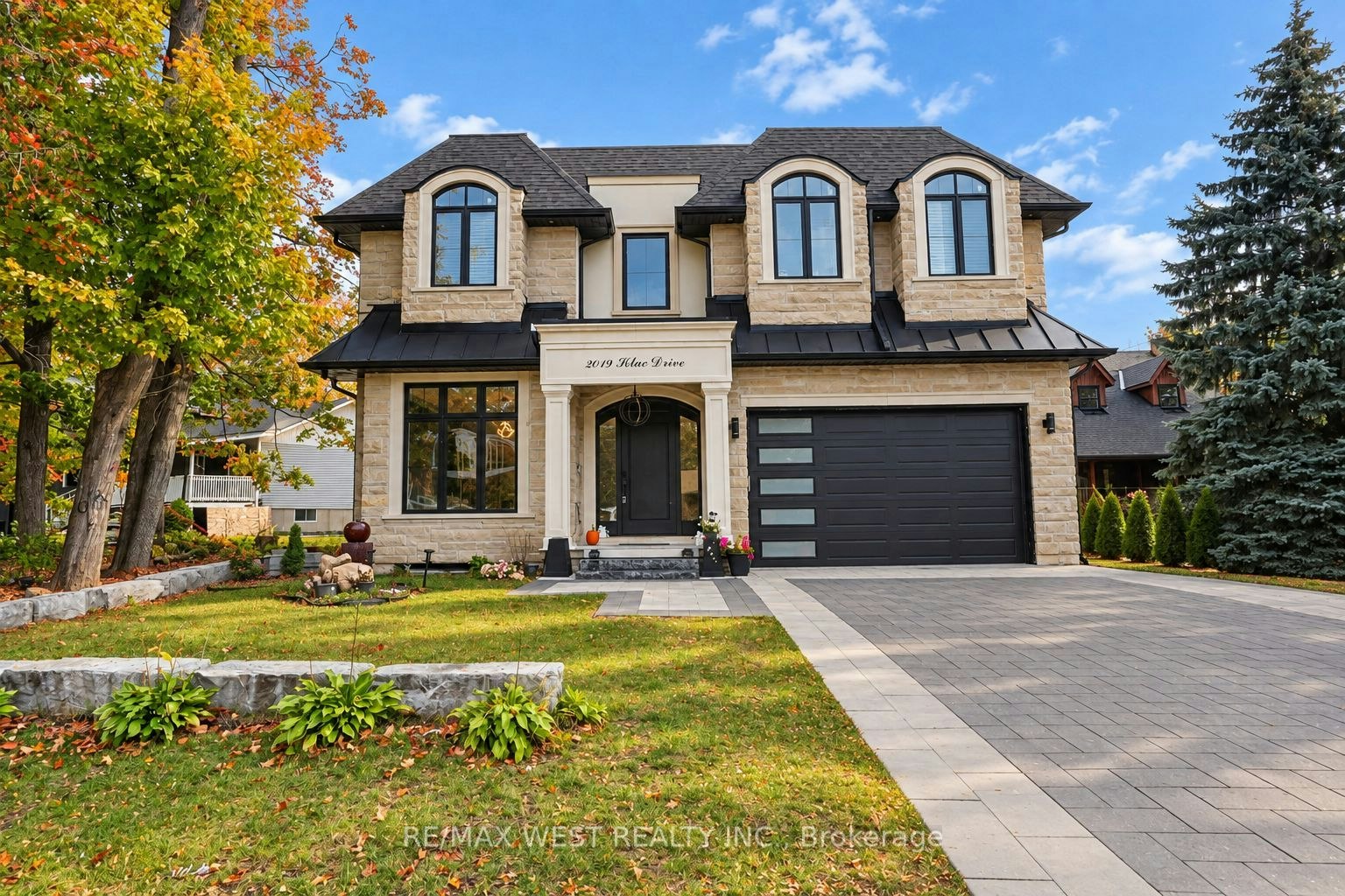 2019 Lilac Drive, Innisfil, ON, L9S 1Y9