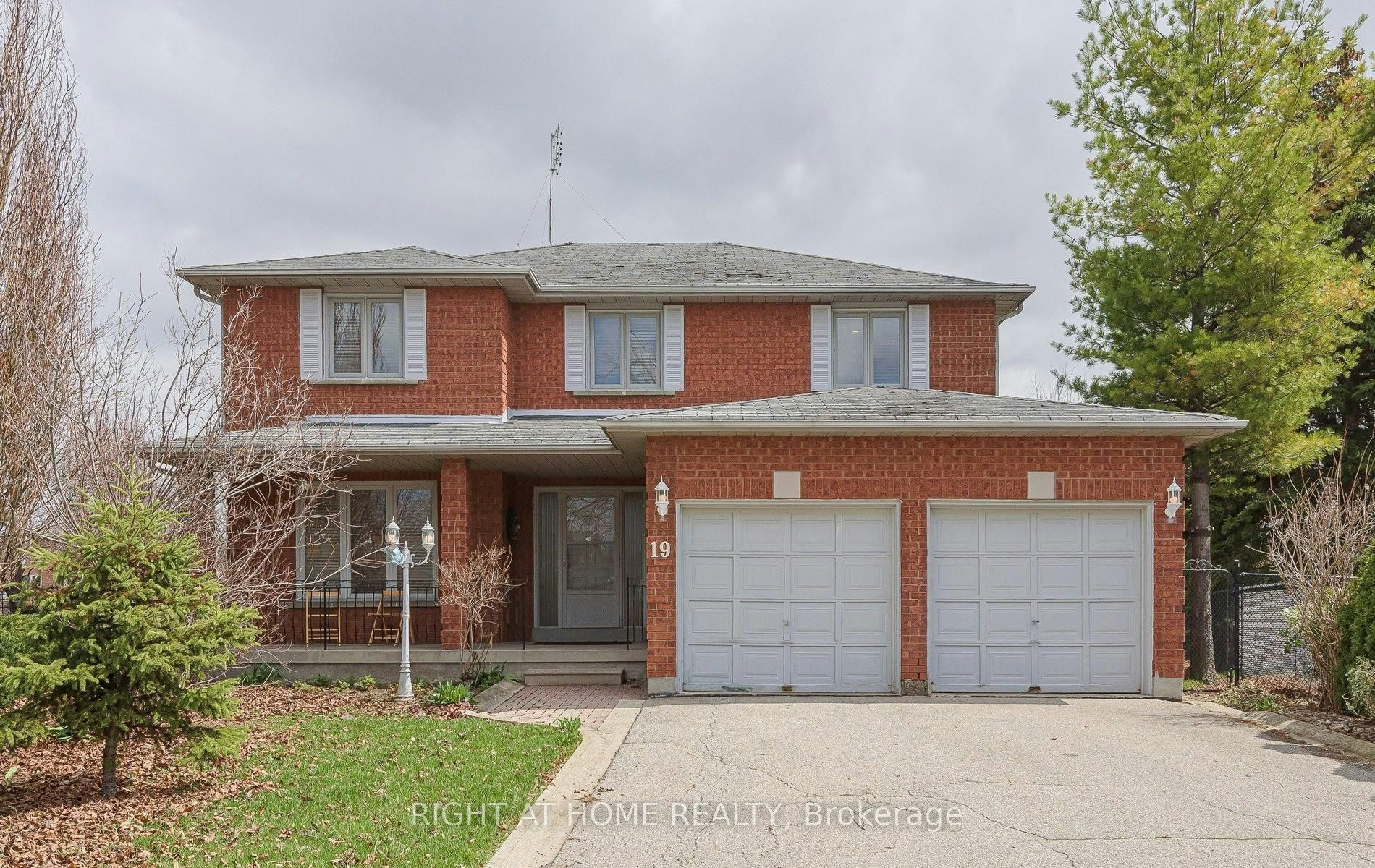 19 Western Skies Court, Vaughan, ON, L4L 8B6