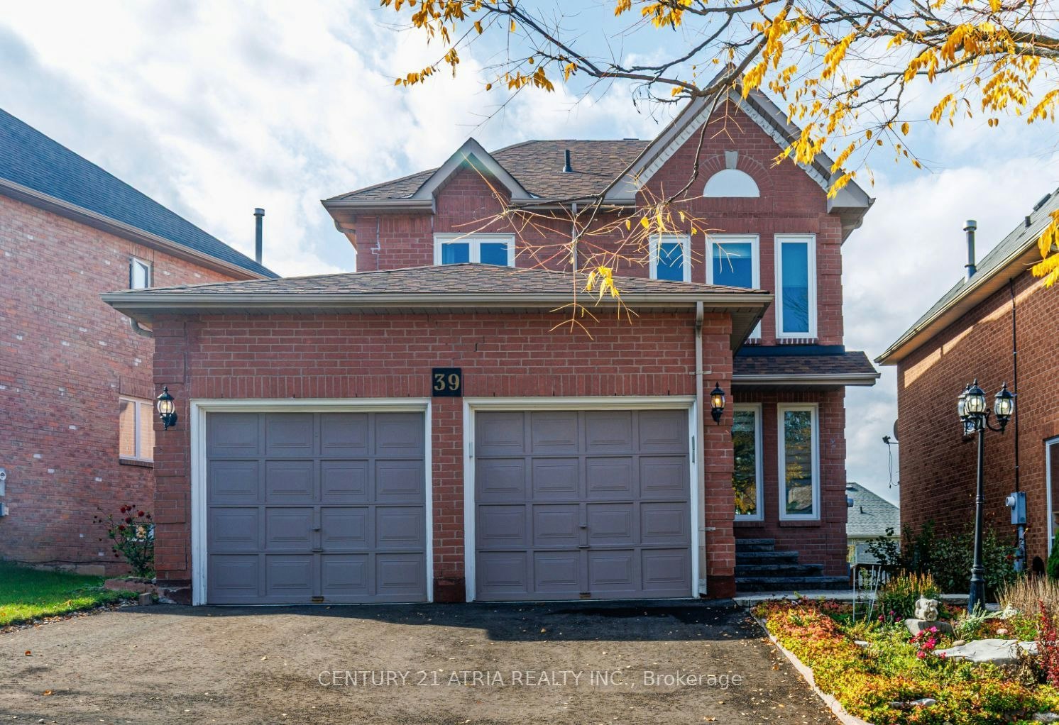 39 Chiswick Crescent, Aurora, ON, L4G 6P1