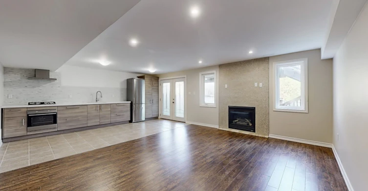 Lower-35 Grange Drive, Richmond Hill, ON, L4E 4T1