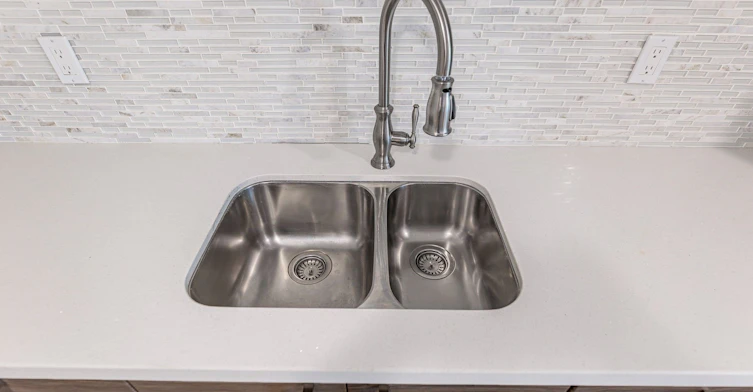 Lower-35 Grange Drive, Richmond Hill, ON, L4E 4T1 - 8