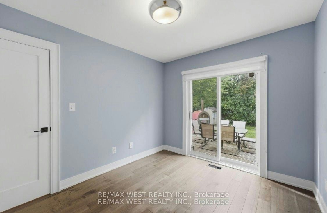 56 Seaton Drive, Aurora, ON, L4G 2K3 - 16