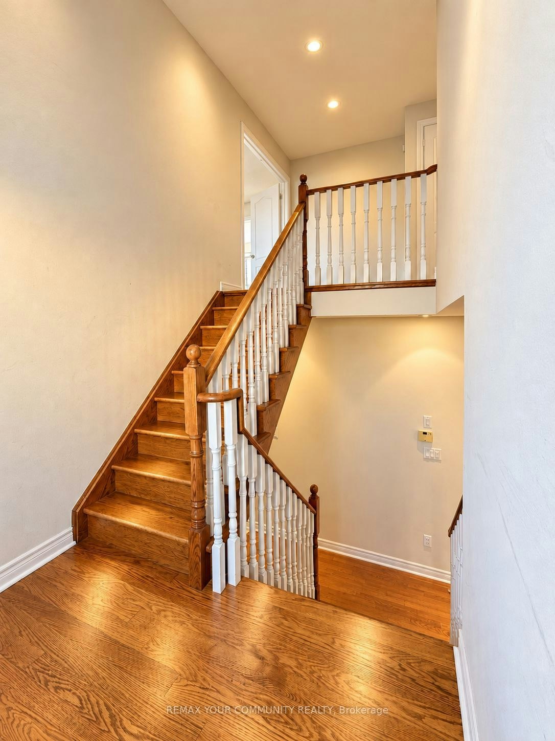 23 Limeridge Street, Aurora, ON, L4G 7S5 - 19