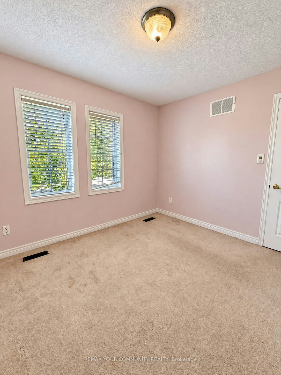 23 Limeridge Street, Aurora, ON, L4G 7S5 - 25