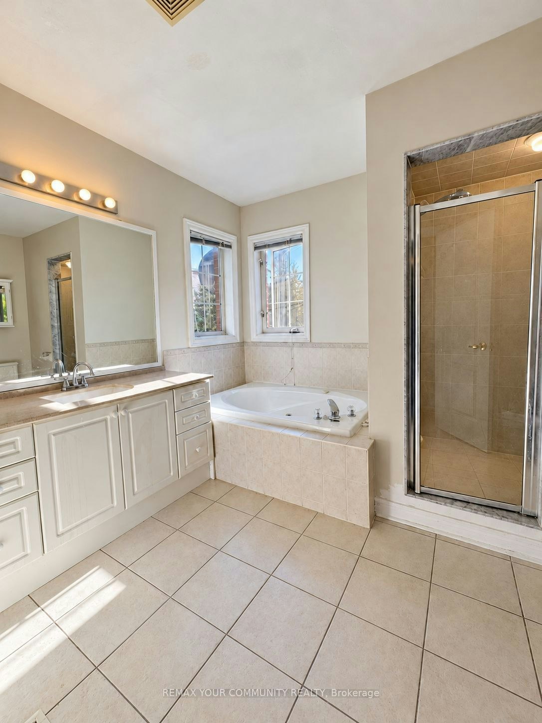 23 Limeridge Street, Aurora, ON, L4G 7S5 - 22