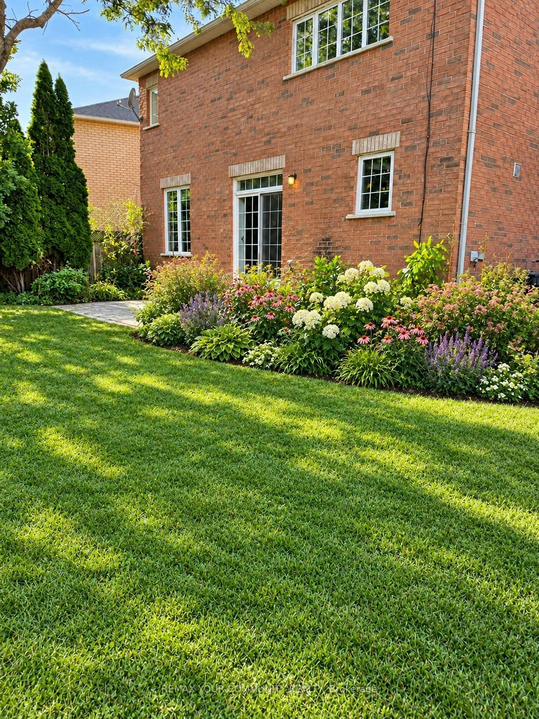 23 Limeridge Street, Aurora, ON, L4G 7S5 - 30