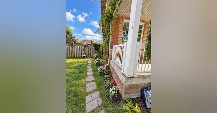 23 Limeridge Street, Aurora, ON, L4G 7S5 - 5