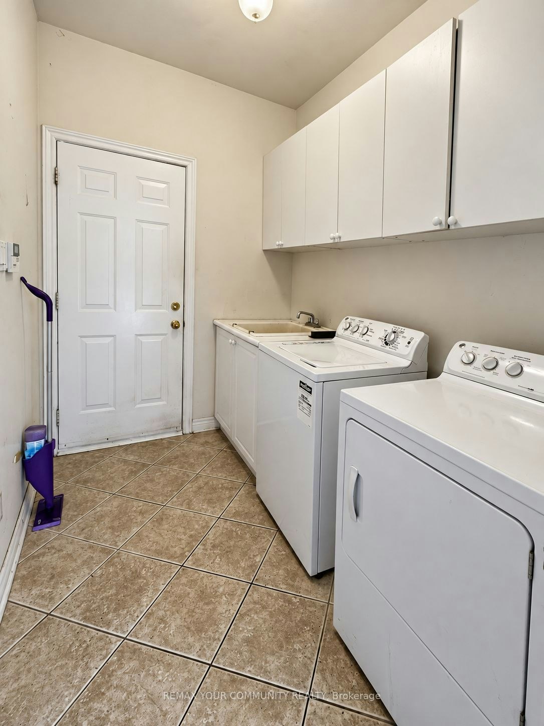 23 Limeridge Street, Aurora, ON, L4G 7S5 - 28