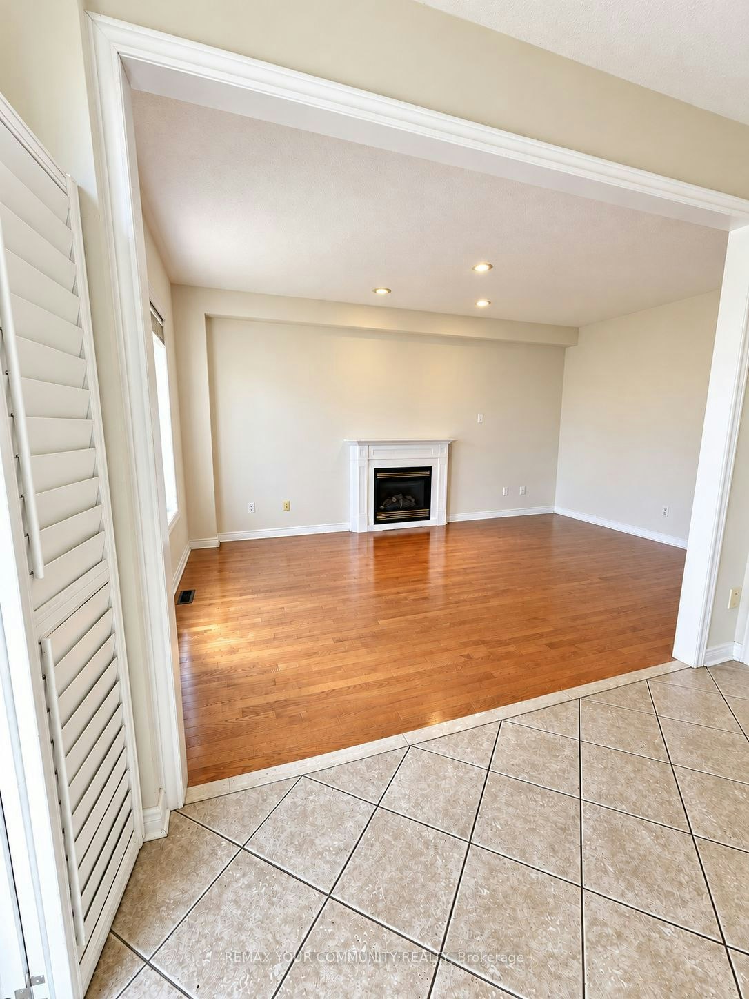 23 Limeridge Street, Aurora, ON, L4G 7S5 - 16