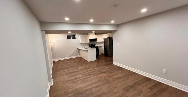 Bsmt-86 Professor Day Drive, Bradford West Gwillimbury, ON, L3Z 4J3 - 6