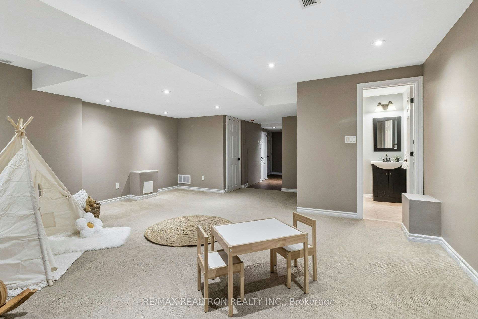 37 Bullock Drive, Markham, ON, L3P 8P1 - 41