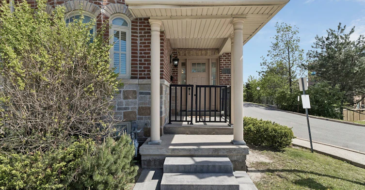 37 Bullock Drive, Markham, ON, L3P 8P1 - 4