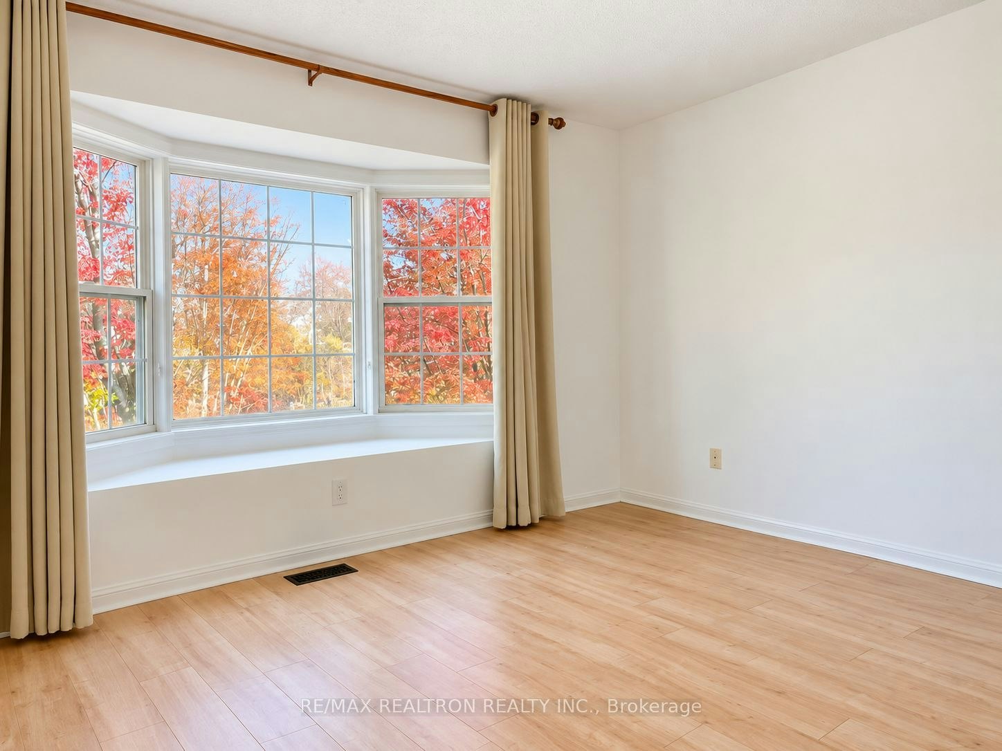 22 Bern Street, Markham, ON, L6E 1G6 - 14