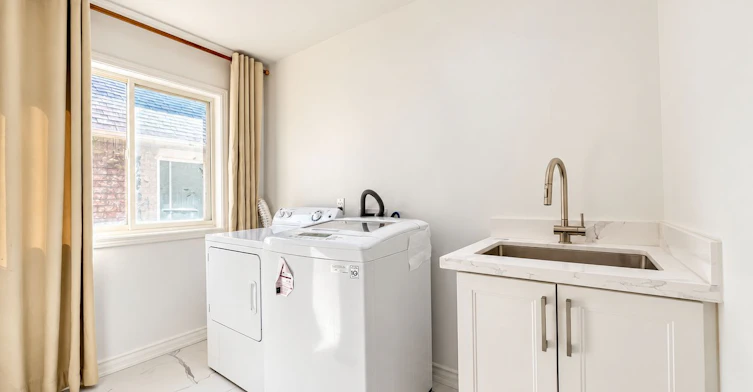 22 Bern Street, Markham, ON, L6E 1G6 - 9
