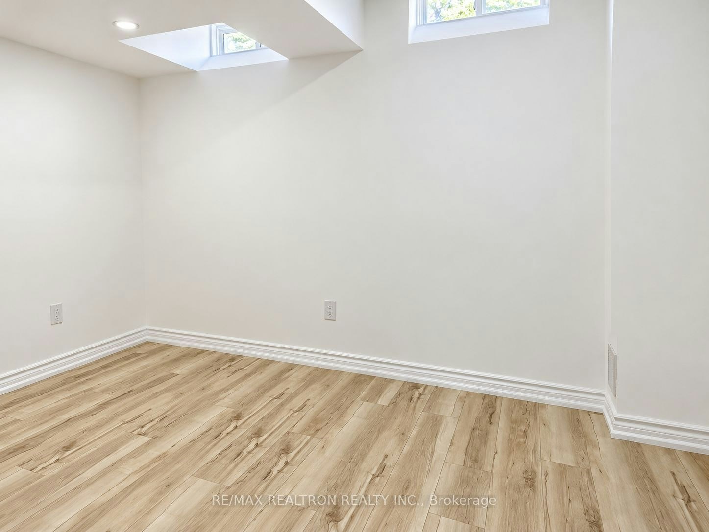 22 Bern Street, Markham, ON, L6E 1G6 - 18