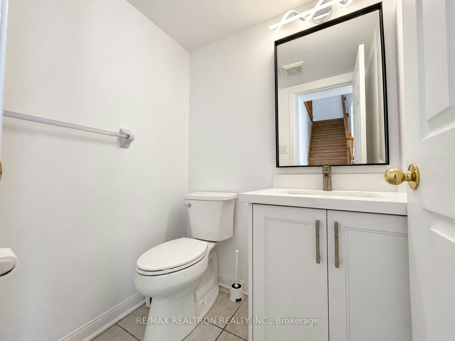 22 Bern Street, Markham, ON, L6E 1G6 - 6