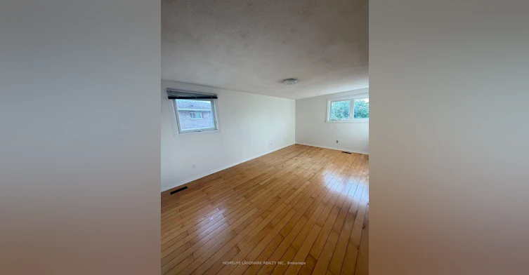 8 Fullerton Crescent, Markham, ON, L3R 3G5 - 8
