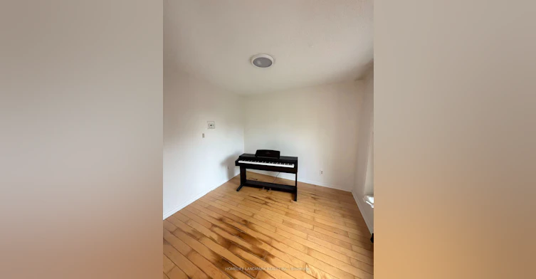 8 Fullerton Crescent, Markham, ON, L3R 3G5 - 7