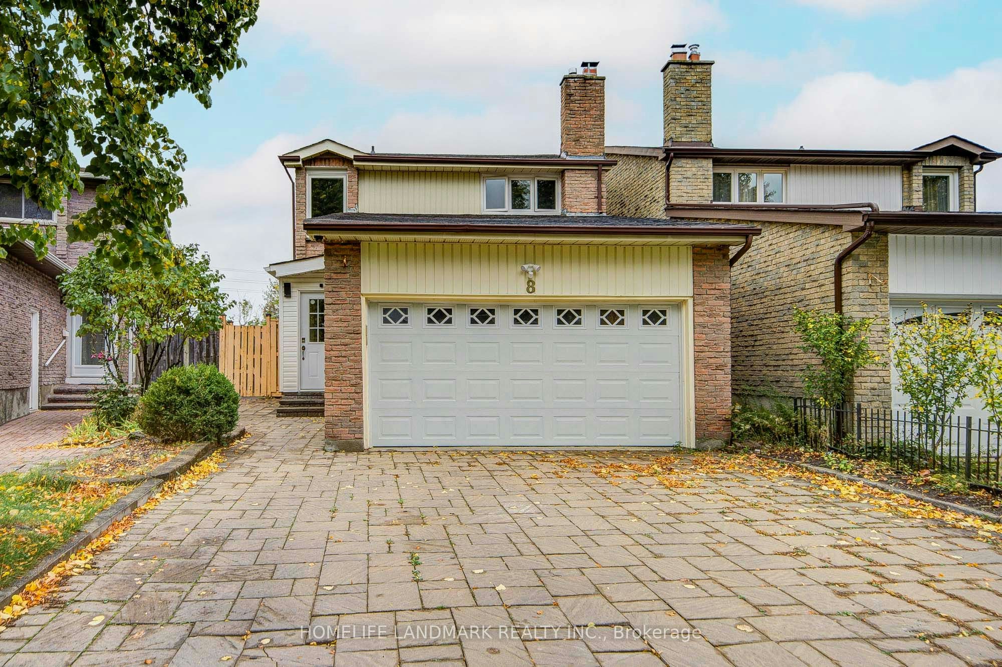8 Fullerton Crescent, Markham, ON, L3R 3G5