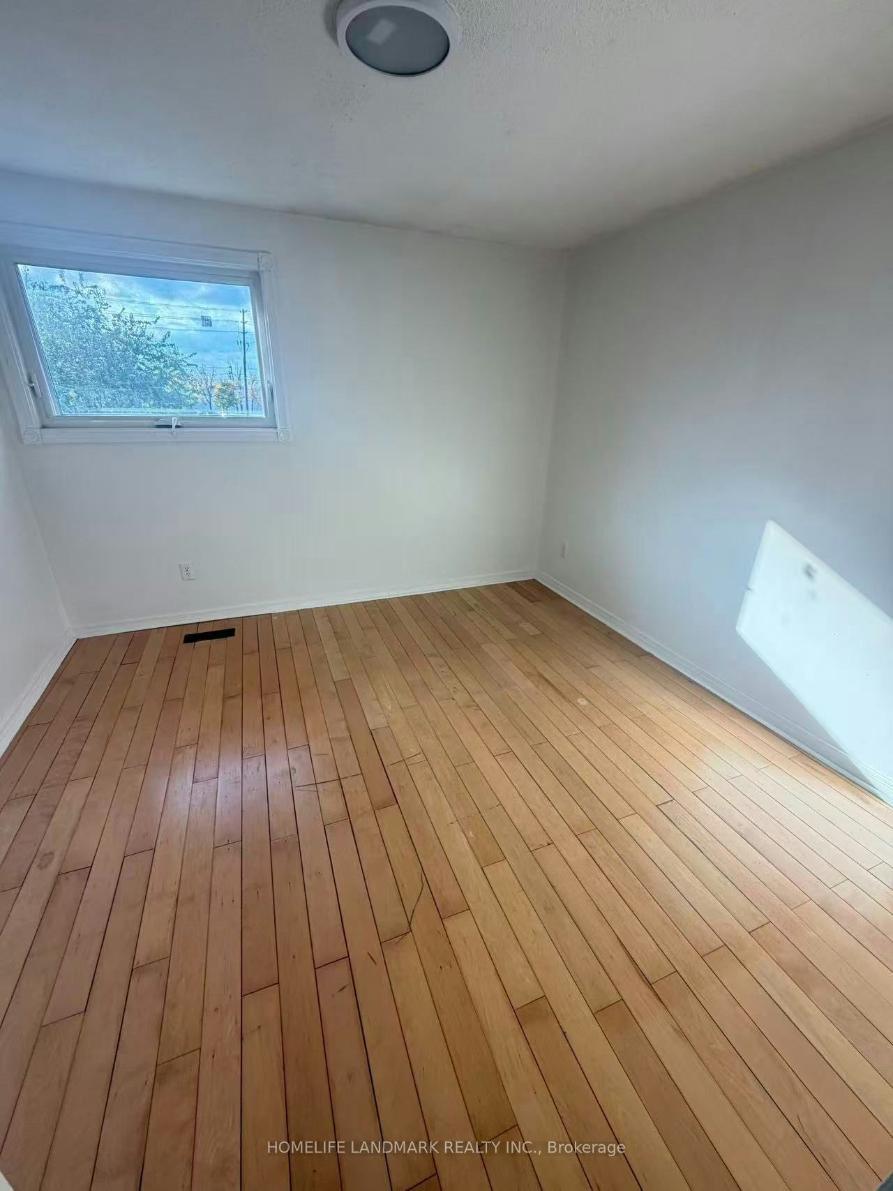 8 Fullerton Crescent, Markham, ON, L3R 3G5 - 11