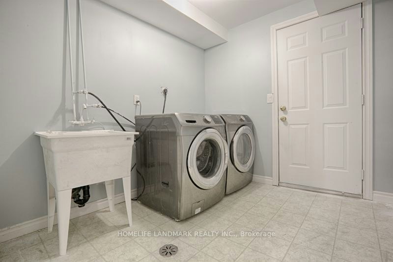 813 Stonehaven Avenue, Newmarket, ON, L3X 2K3 - 25