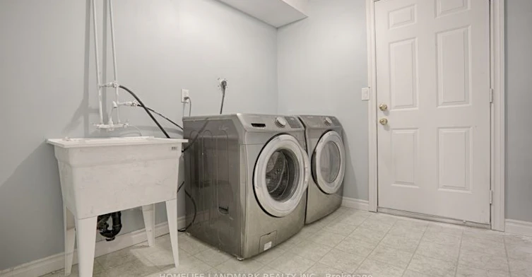 813 Stonehaven Avenue, Newmarket, ON, L3X 2K3 - 25