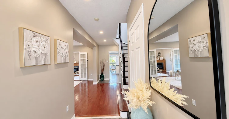 813 Stonehaven Avenue, Newmarket, ON, L3X 2K3 - 2