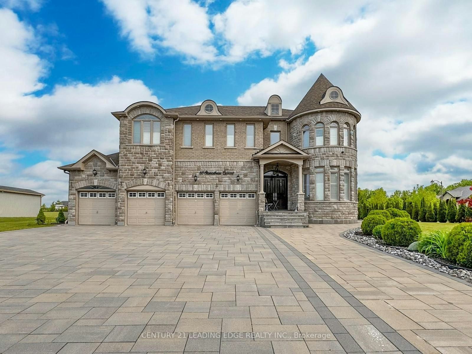 60 Stonesthrow Crescent, Uxbridge, ON, L0C 1A0