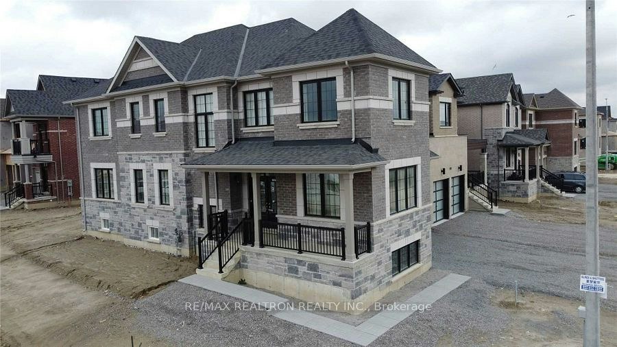 78 Jinnah Avenue, Markham, ON, L3S 3K5 - 2