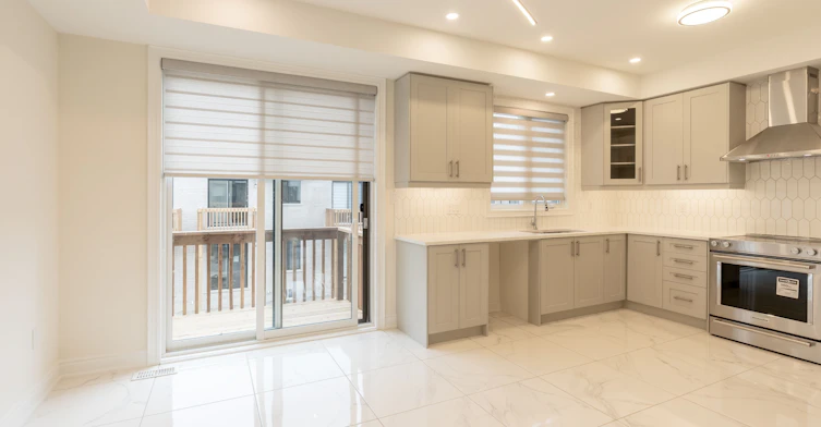 510 New England Court, Newmarket, ON, L3X 0M6 - 6