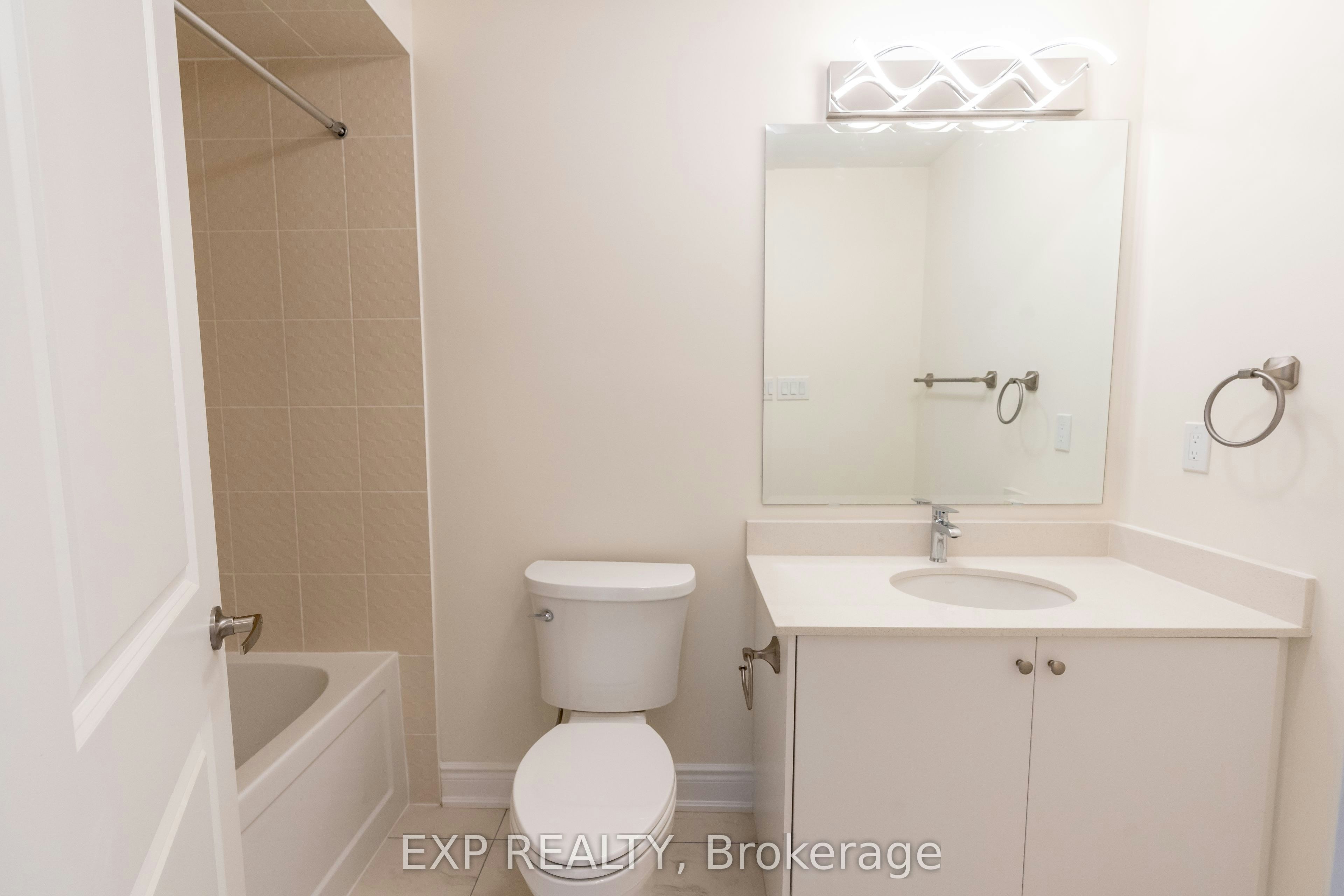 510 New England Court, Newmarket, ON, L3X 0M6 - 16