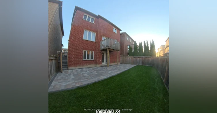 1063 Warby Trail, Newmarket, ON, L3X 3H6 - 11