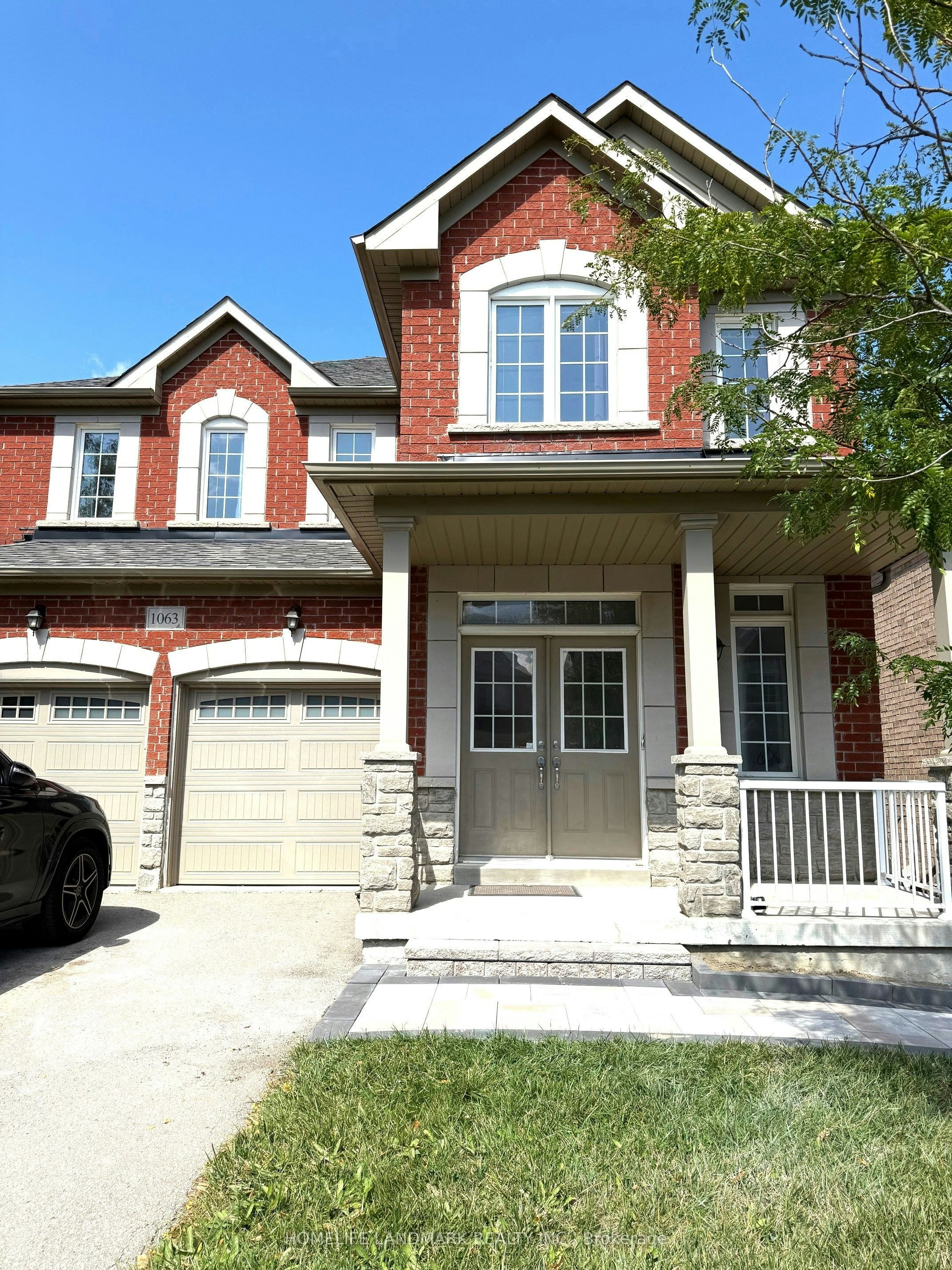 1063 Warby Trail, Newmarket, ON, L3X 3H6