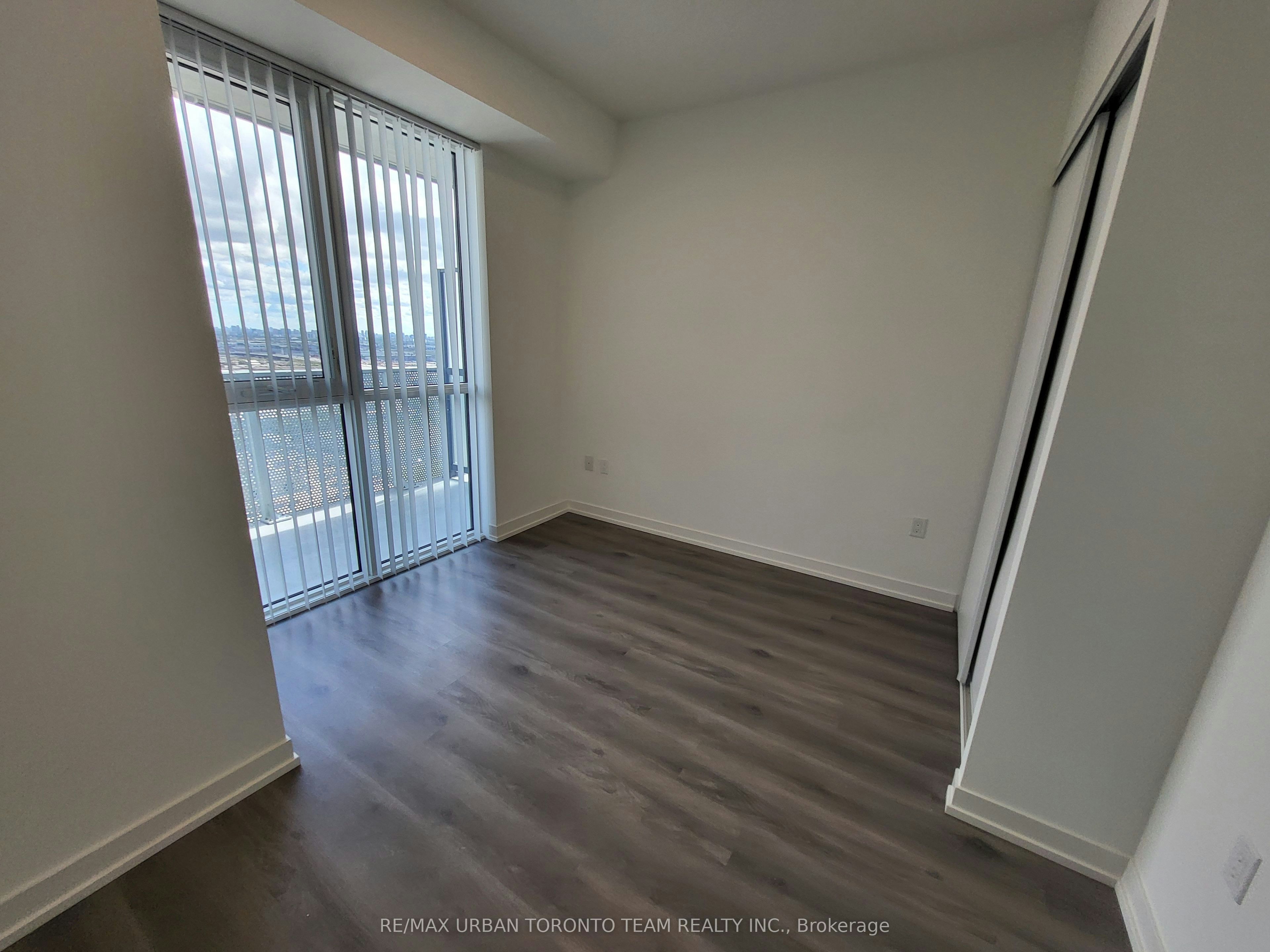 3907-28 Interchange Way, Vaughan, ON, L4K 0P8 - 6