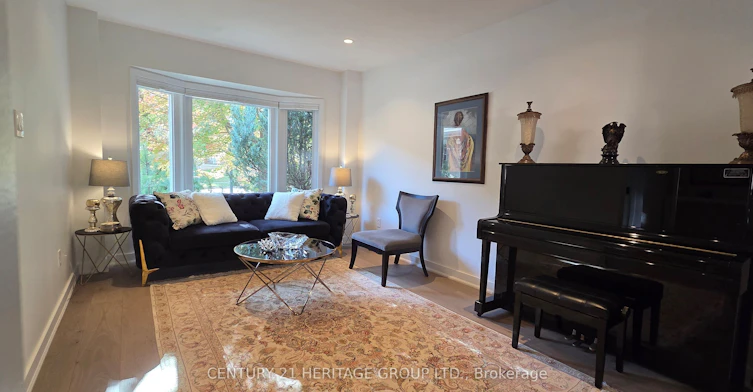 337 Carruthers Avenue, Newmarket, ON, L3X 2B7 - 11