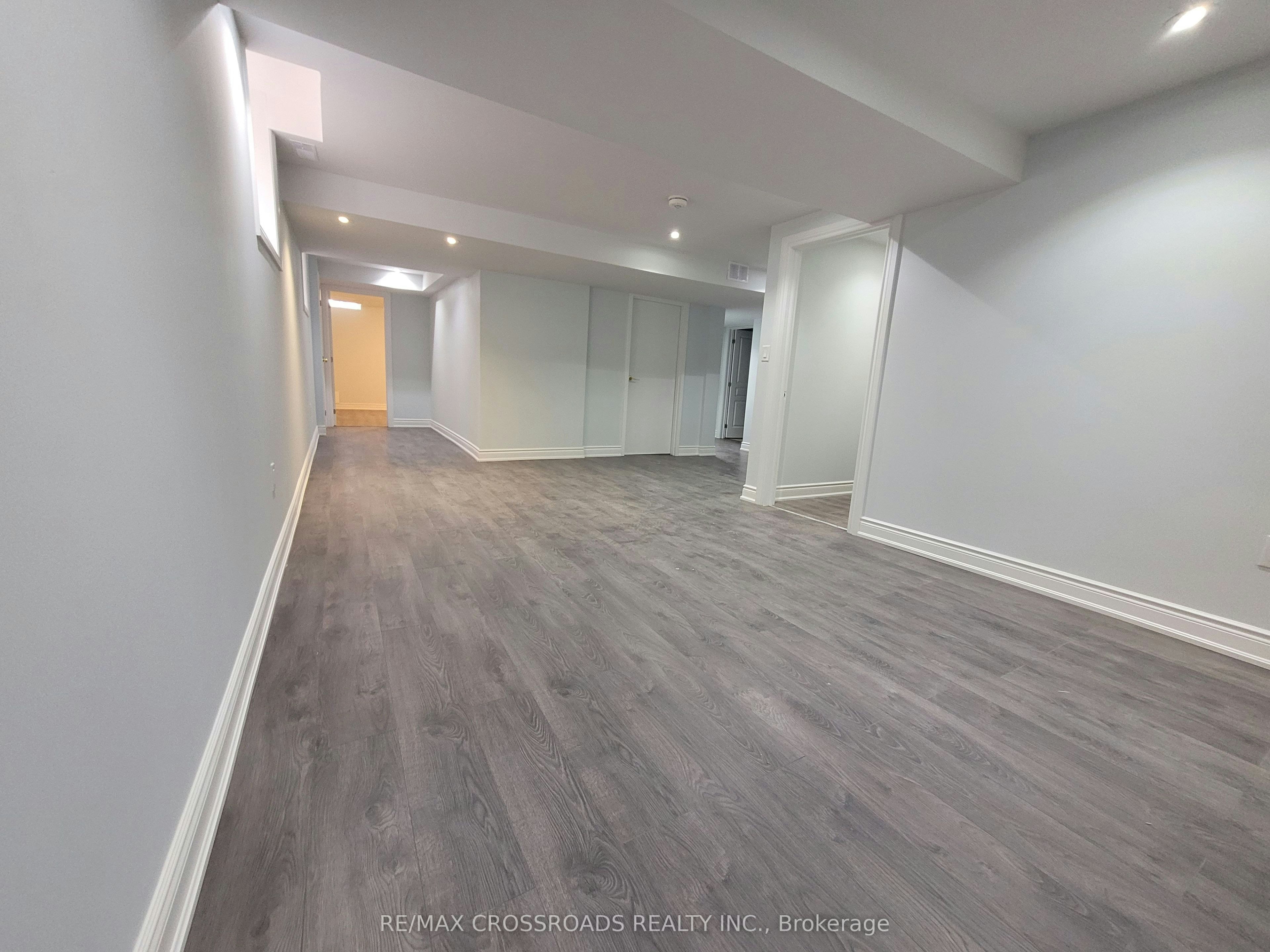 Lower-157 Antorisa Avenue, Vaughan, ON, L4H 3S2 - 2