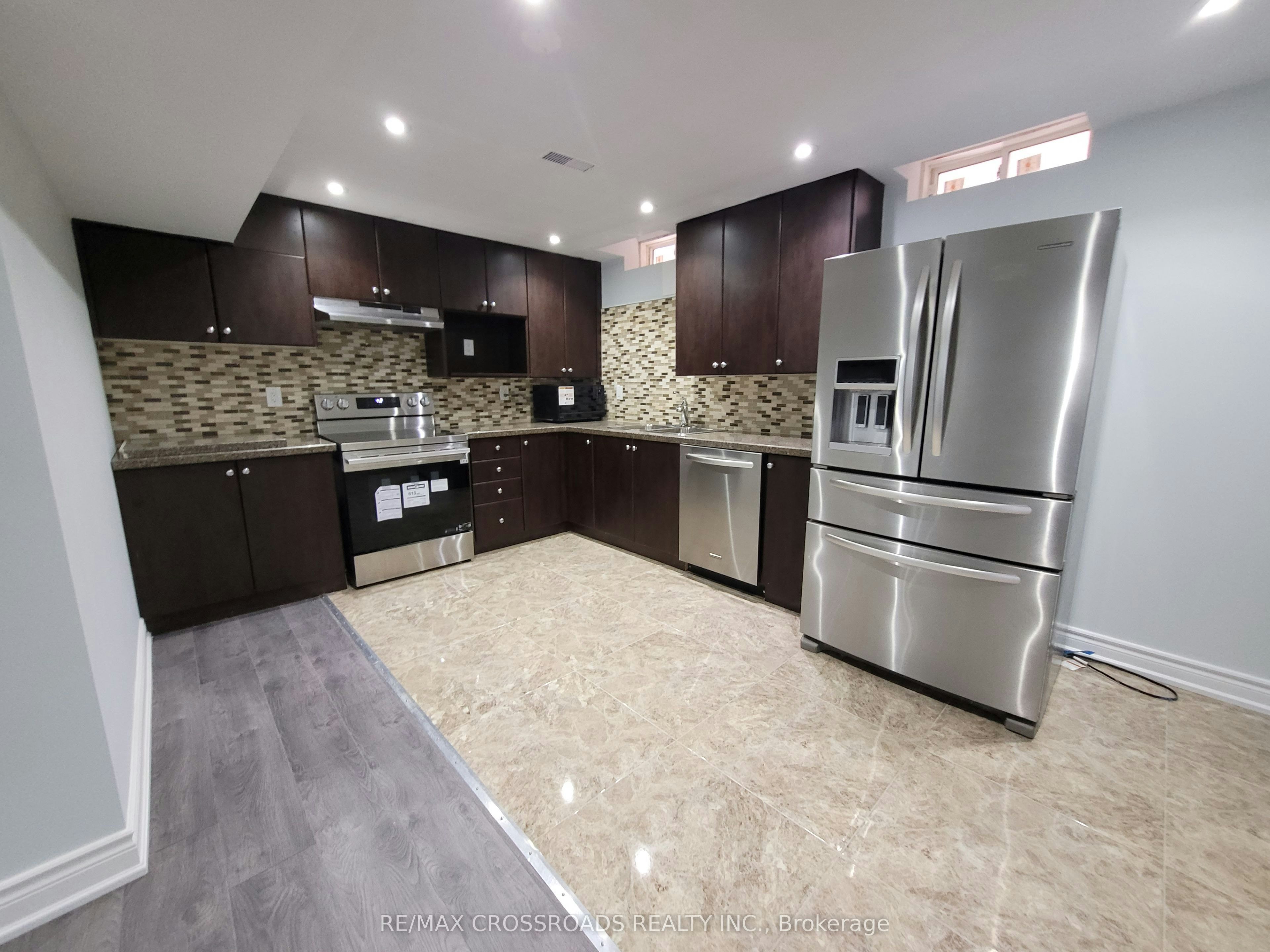 Lower-157 Antorisa Avenue, Vaughan, ON, L4H 3S2 - 5