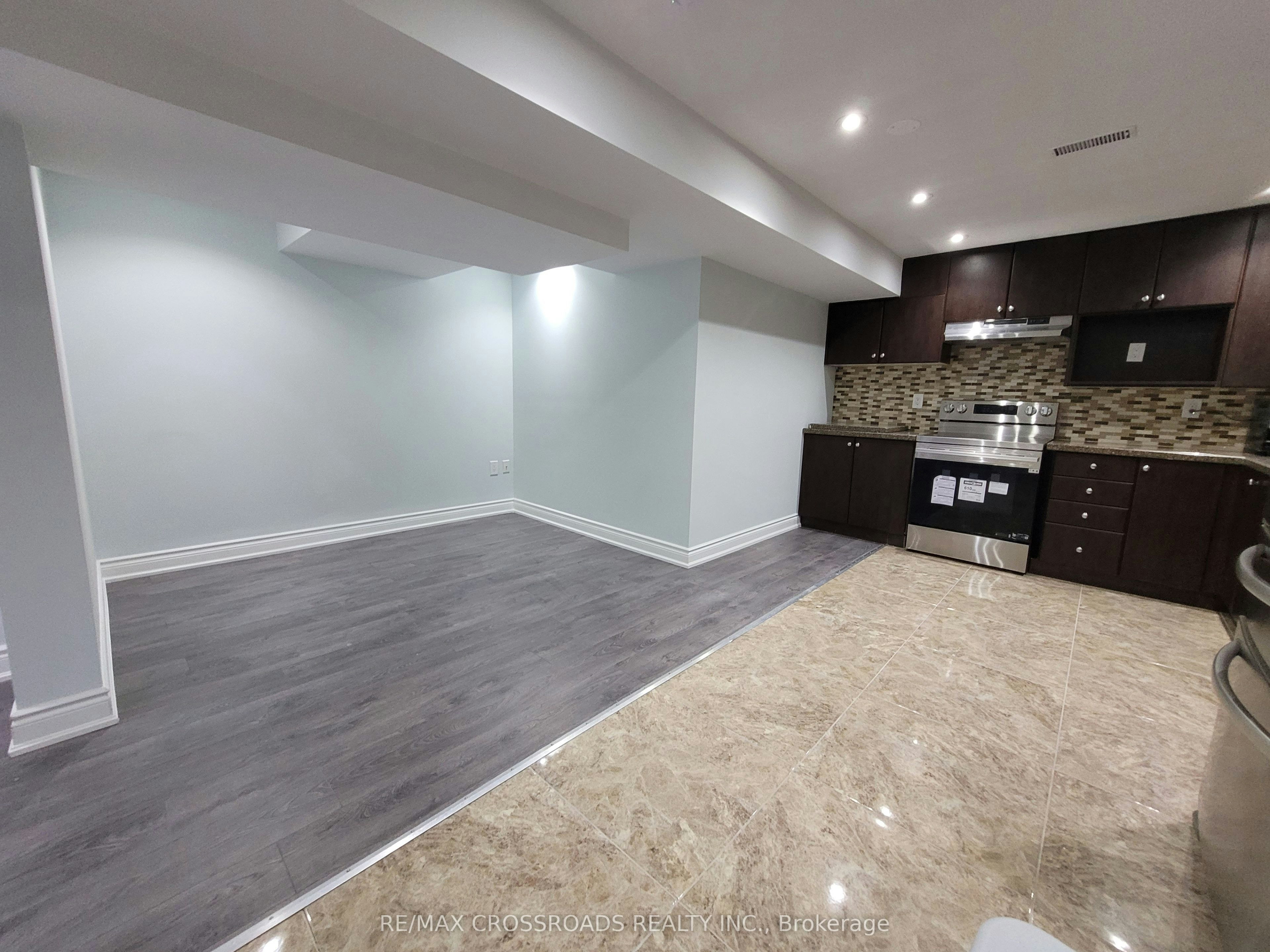 Lower-157 Antorisa Avenue, Vaughan, ON, L4H 3S2 - 6