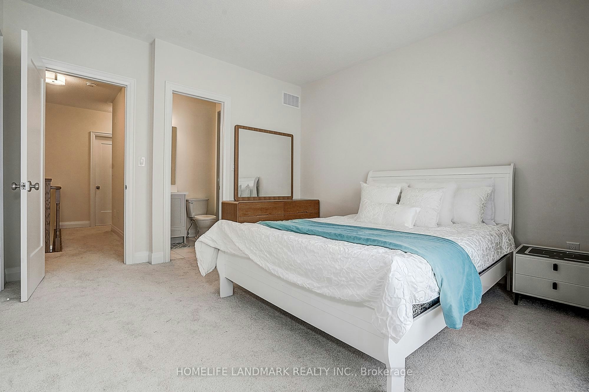 4263 Major Mackenzie Drive E, Markham, ON, L6C 3L5 - 27