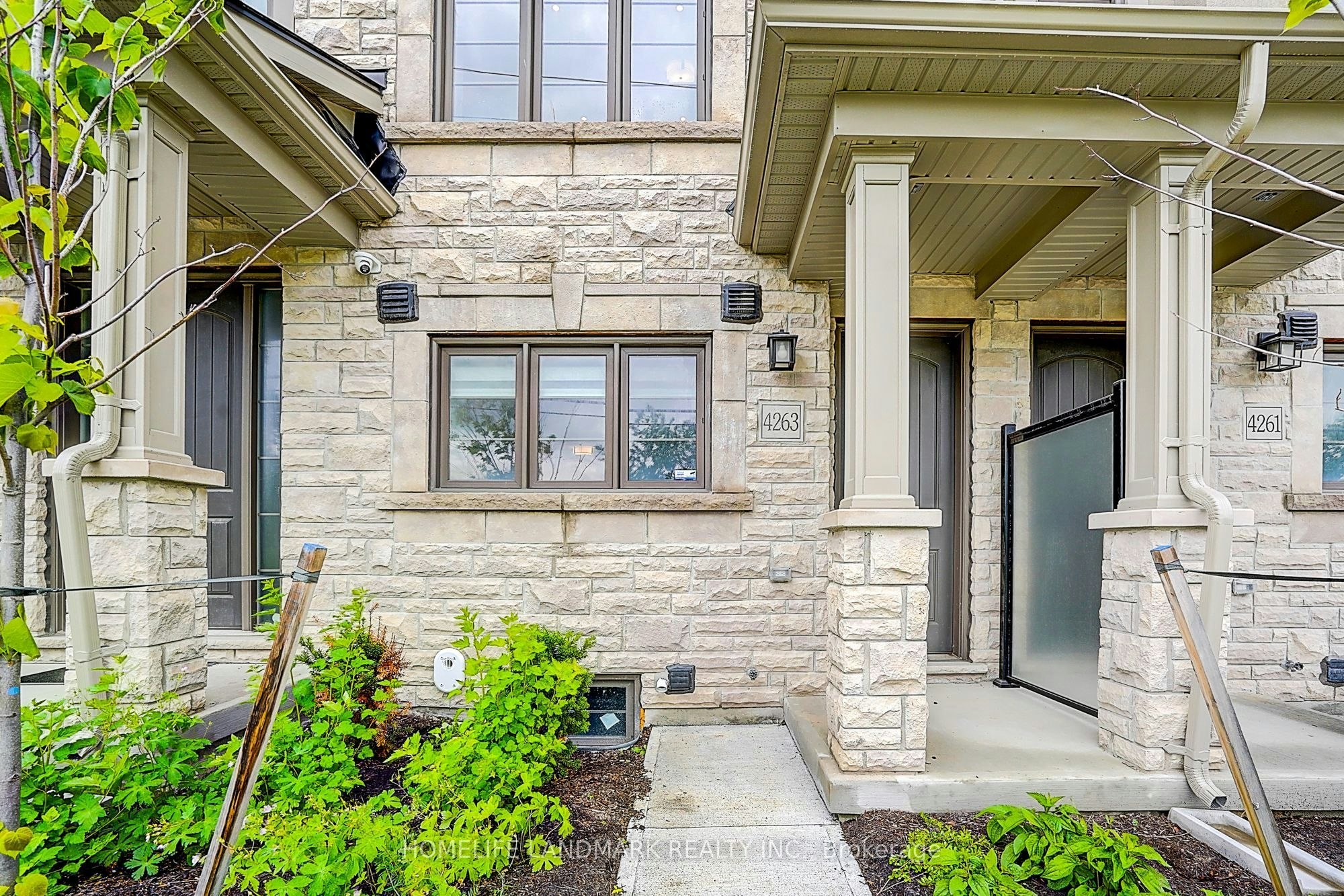4263 Major Mackenzie Drive E, Markham, ON, L6C 3L5 - 4