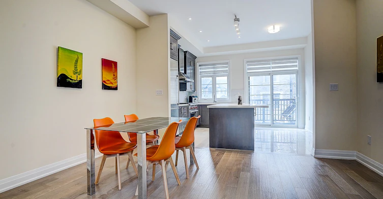 4263 Major Mackenzie Drive E, Markham, ON, L6C 3L5 - 9