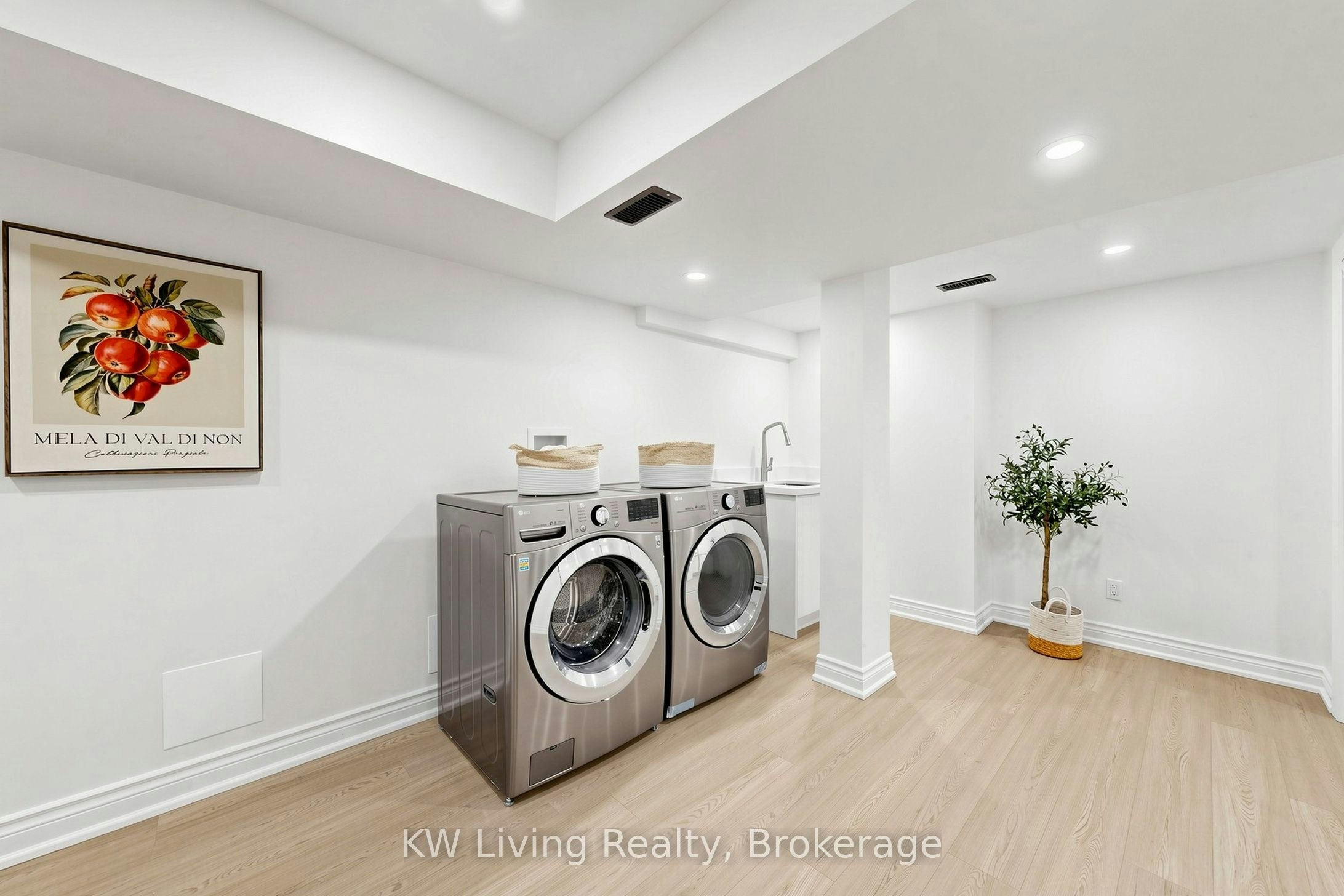 9370 Kennedy Road, Markham, ON, L6C 0Y6 - 43