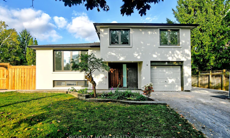 8 Hill Drive