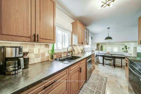 124 Tyson Drive, East Gwillimbury, ON, L0G 1H0 - 7