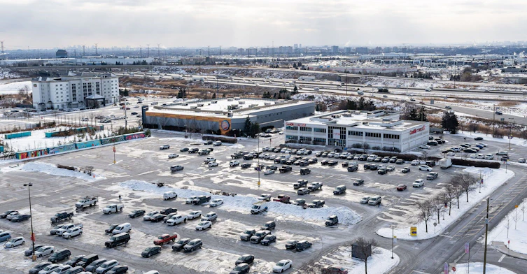 1607-195 Commerce Street W, Vaughan, ON, L4K 0P9 - 29