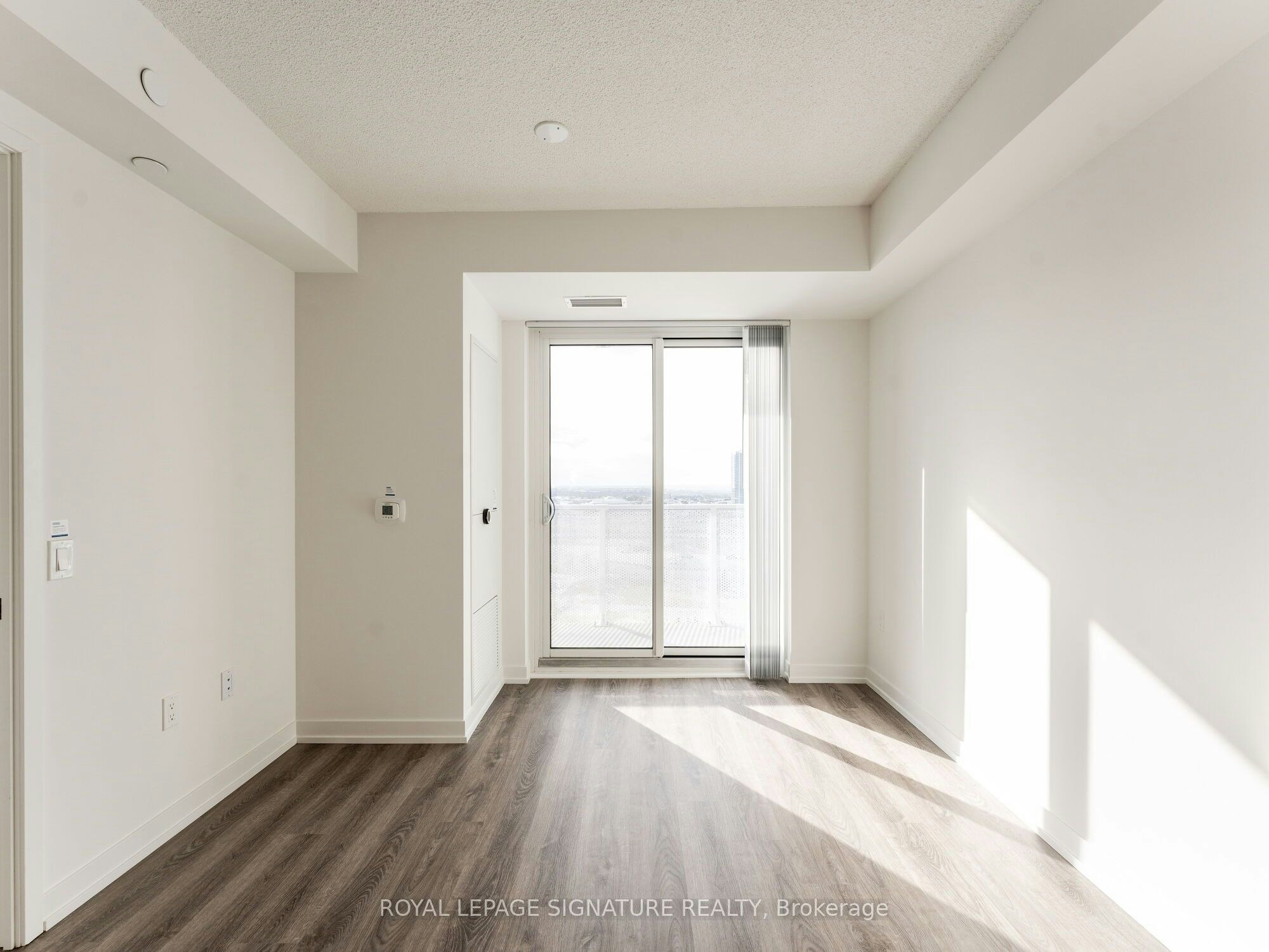 1607-195 Commerce Street W, Vaughan, ON, L4K 0P9 - 7