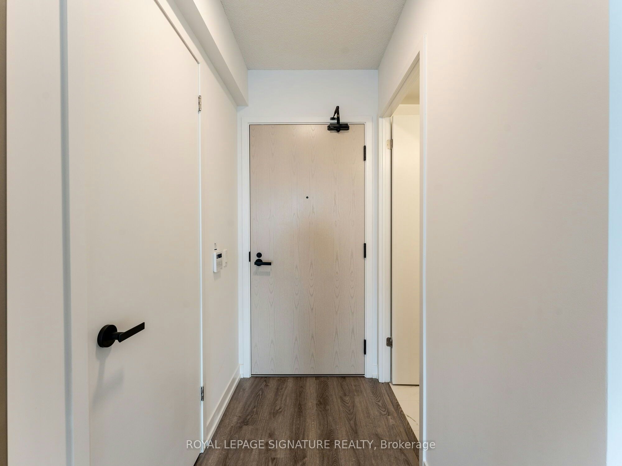 1607-195 Commerce Street W, Vaughan, ON, L4K 0P9 - 3