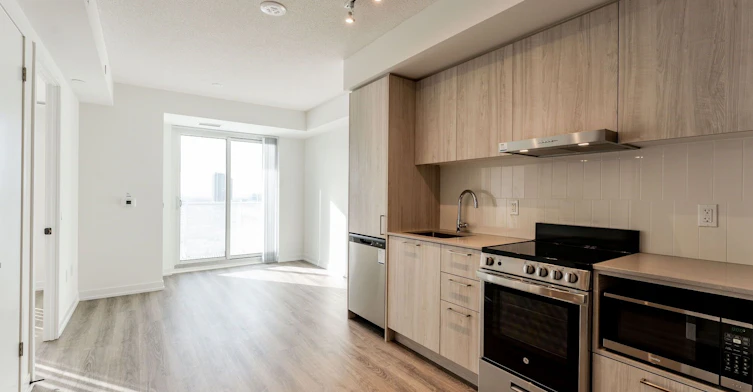 1607-195 Commerce Street W, Vaughan, ON, L4K 0P9 - 5