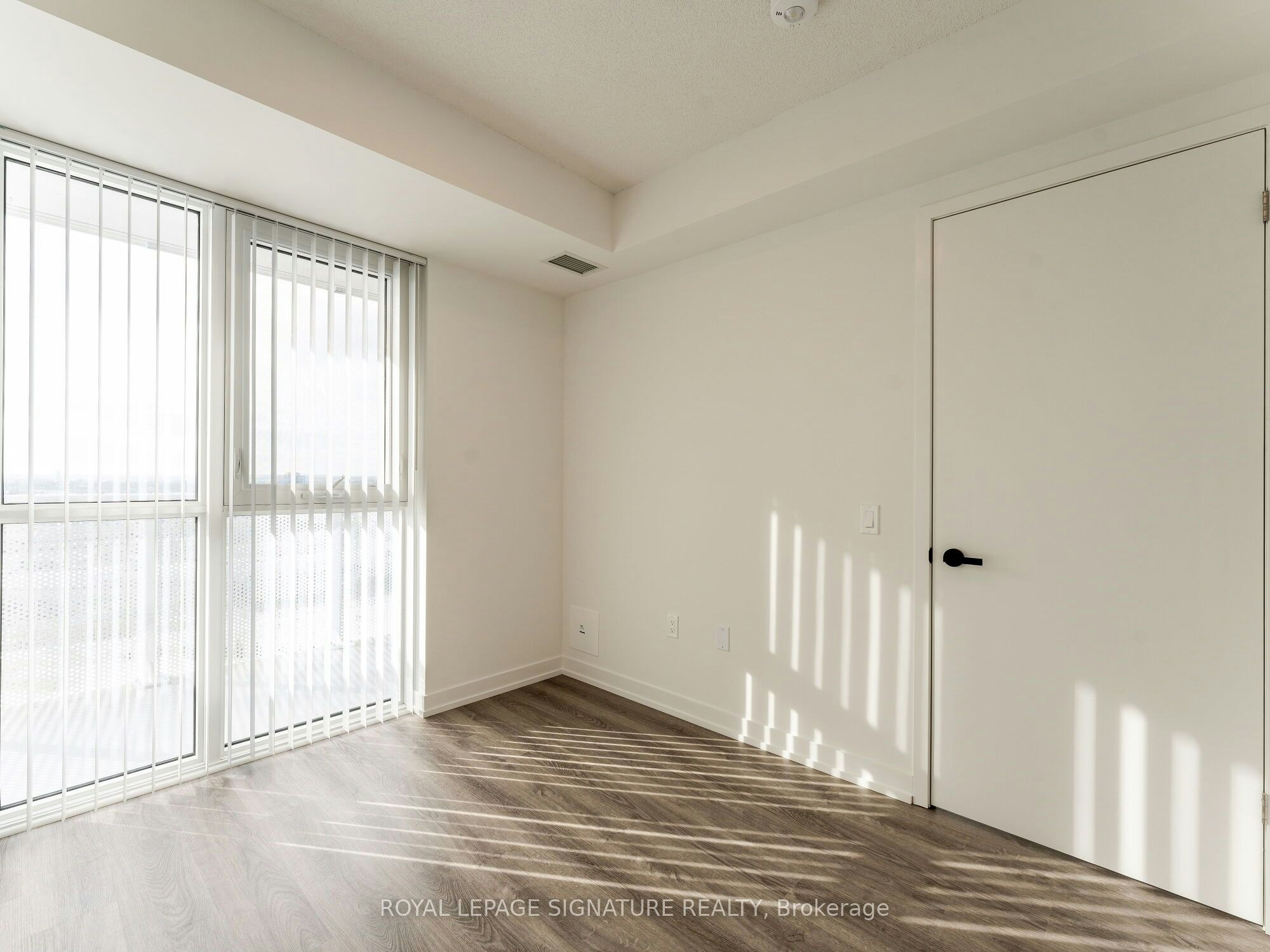 1607-195 Commerce Street W, Vaughan, ON, L4K 0P9 - 18