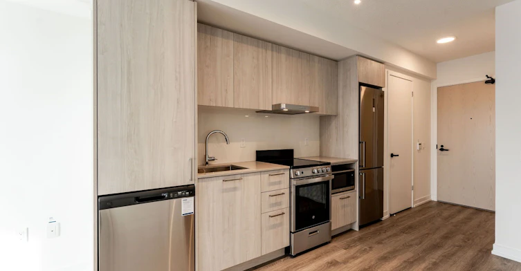 1607-195 Commerce Street W, Vaughan, ON, L4K 0P9 - 9
